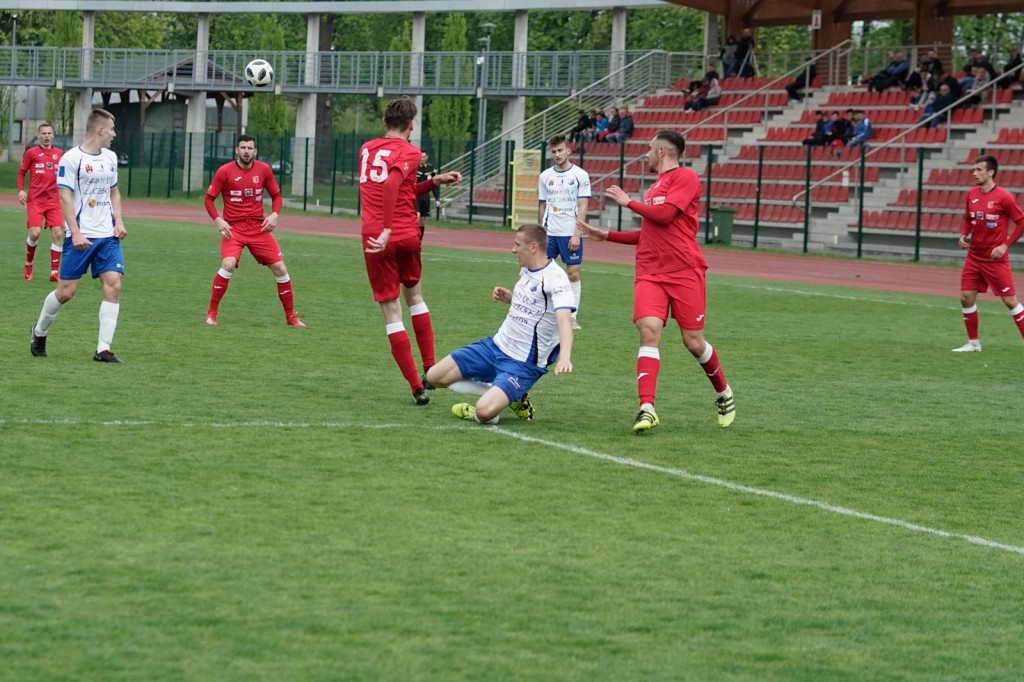 Udana konfrontacja w derbach. Stal wygrywa z MKS-em