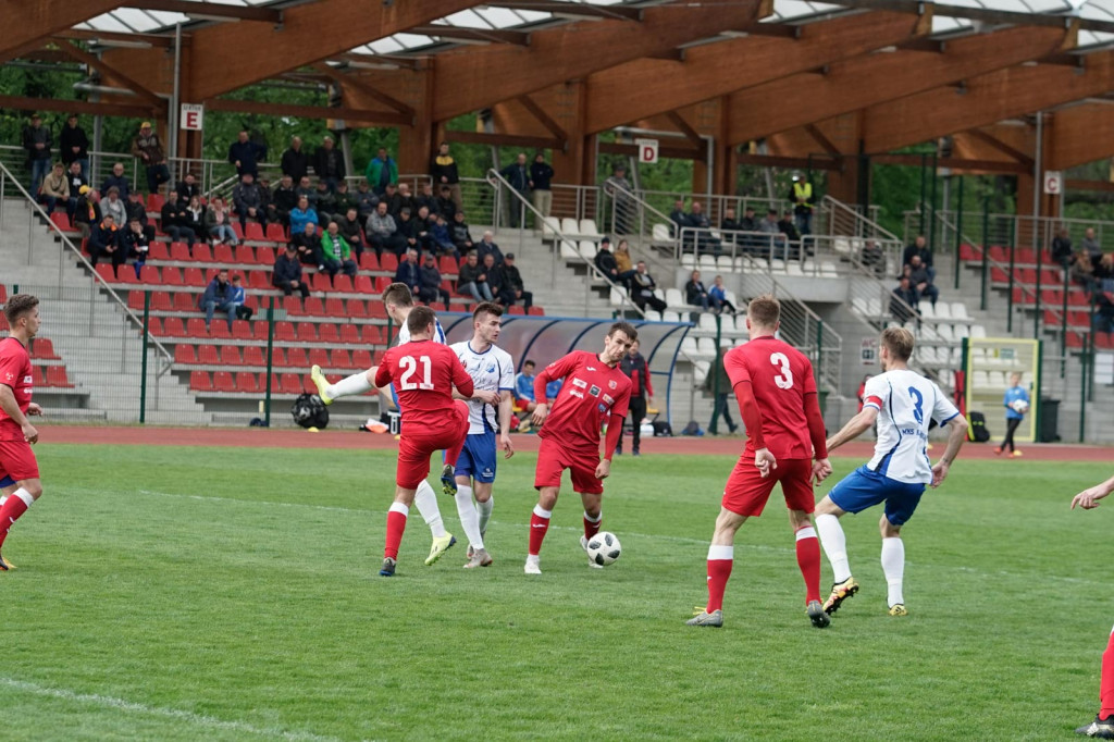 Udana konfrontacja w derbach. Stal wygrywa z MKS-em