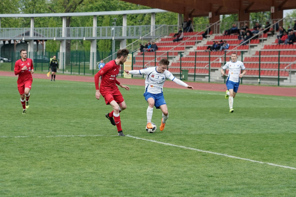 Udana konfrontacja w derbach. Stal wygrywa z MKS-em