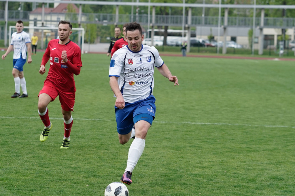 Udana konfrontacja w derbach. Stal wygrywa z MKS-em