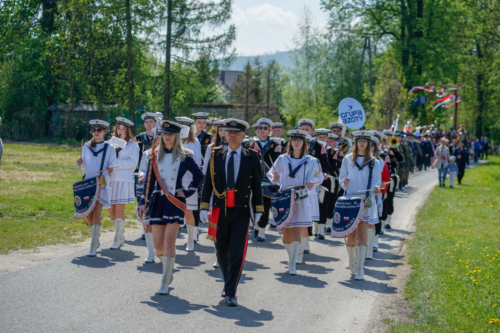 Moszczanka w biało-czerwonych barwach. Wojewódzkie obchody Święta Flagi [fotorelacja]