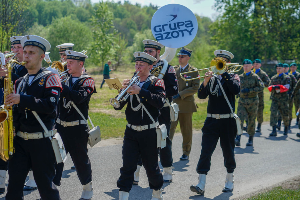 Moszczanka w biało-czerwonych barwach. Wojewódzkie obchody Święta Flagi [fotorelacja]