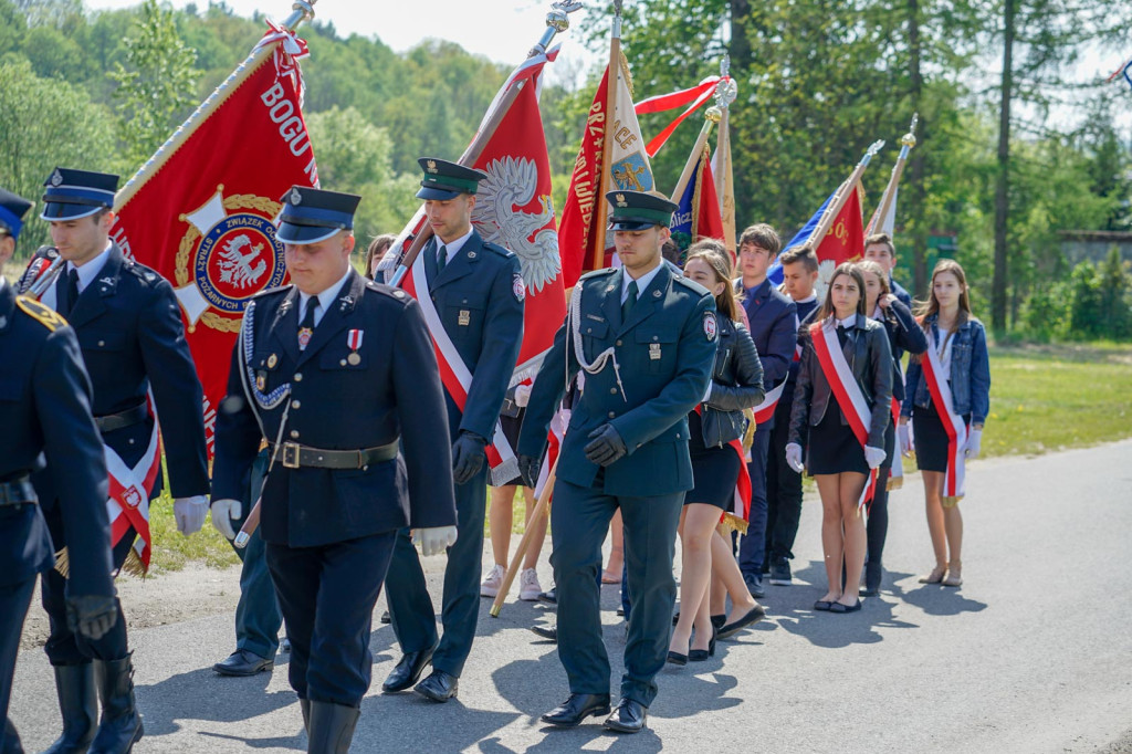 Moszczanka w biało-czerwonych barwach. Wojewódzkie obchody Święta Flagi [fotorelacja]