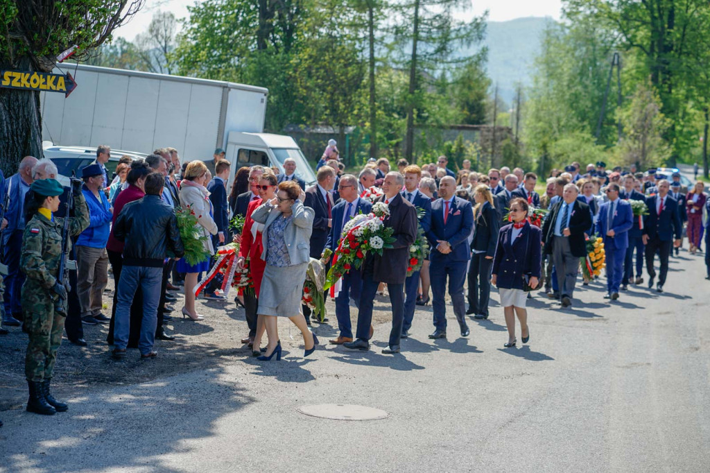 Moszczanka w biało-czerwonych barwach. Wojewódzkie obchody Święta Flagi [fotorelacja]