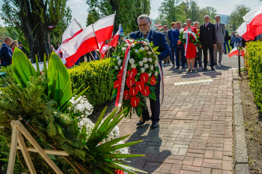 Moszczanka w biało-czerwonych barwach. Wojewódzkie obchody Święta Flagi [fotorelacja]