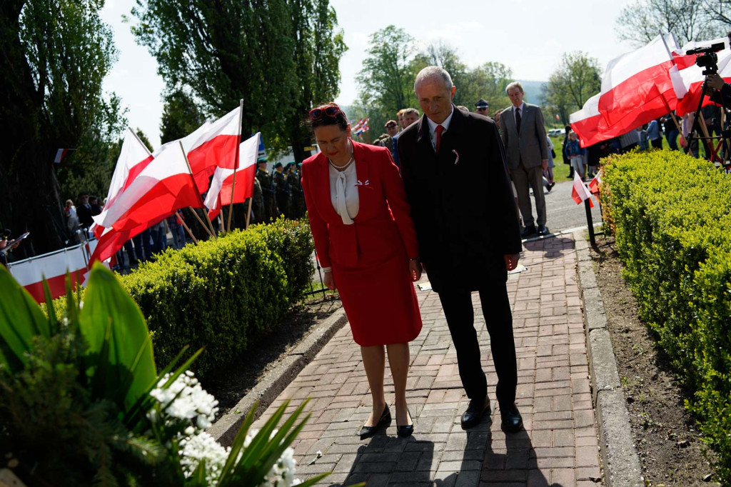 Moszczanka w biało-czerwonych barwach. Wojewódzkie obchody Święta Flagi [fotorelacja]