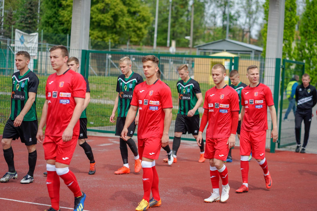 Stal oddala się od strefy spadkowej. Okazała wygrana z Pniówkiem Pawłowice Śląskie