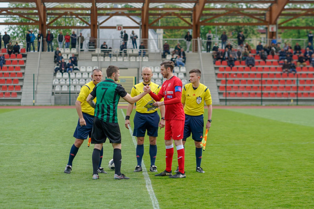 Stal oddala się od strefy spadkowej. Okazała wygrana z Pniówkiem Pawłowice Śląskie