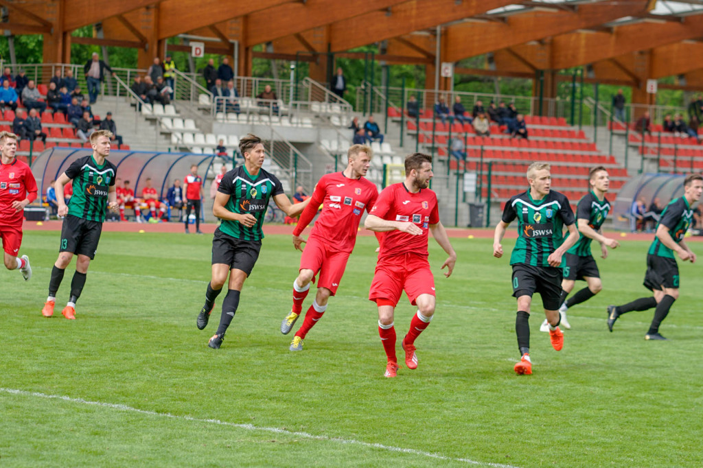 Stal oddala się od strefy spadkowej. Okazała wygrana z Pniówkiem Pawłowice Śląskie