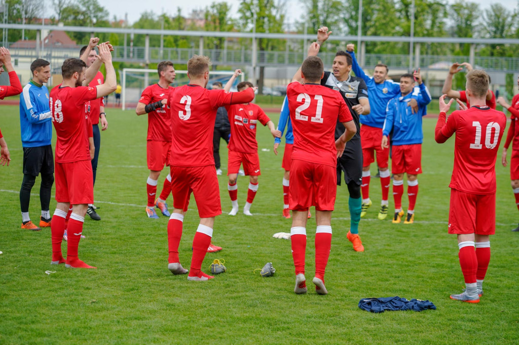 Stal oddala się od strefy spadkowej. Okazała wygrana z Pniówkiem Pawłowice Śląskie