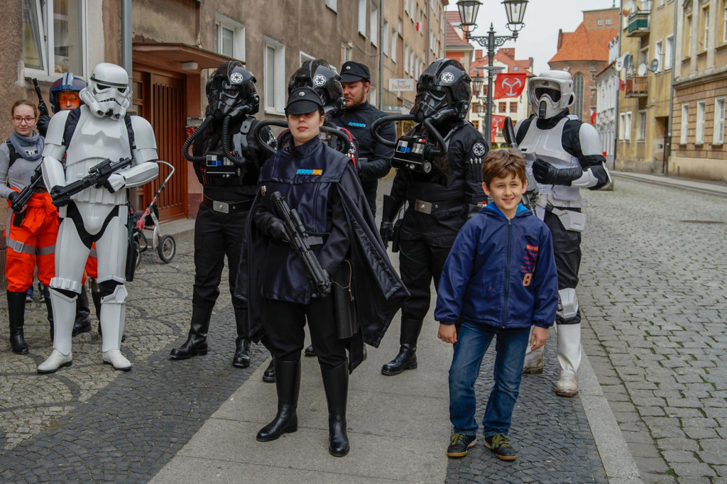 Parada Gwiezdnych Wojen w Brzegu