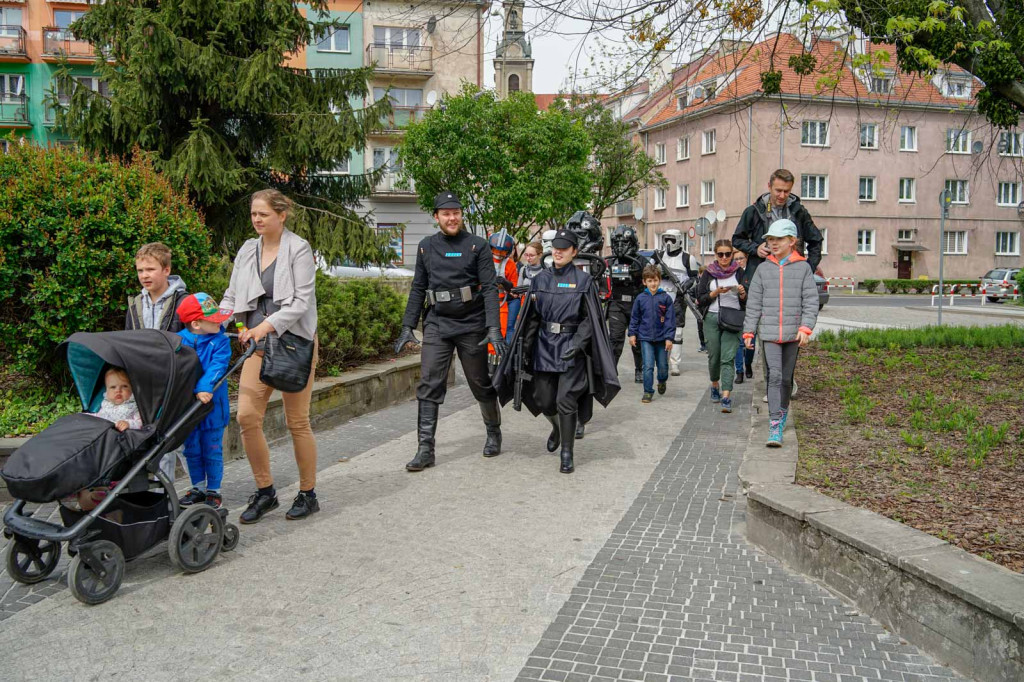 Parada Gwiezdnych Wojen w Brzegu