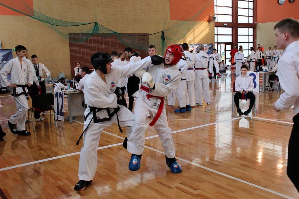 Mistrzostwa Polski Taekwon-Do. Zawodnicy z Opolskiego Klubu Sportów Walki z sekcji Grodków i Brzeg kolejny raz nie zawiedli!