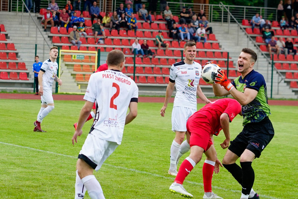 Porażka Stali z Piastem. Utrzymanie zespołu zagrożone