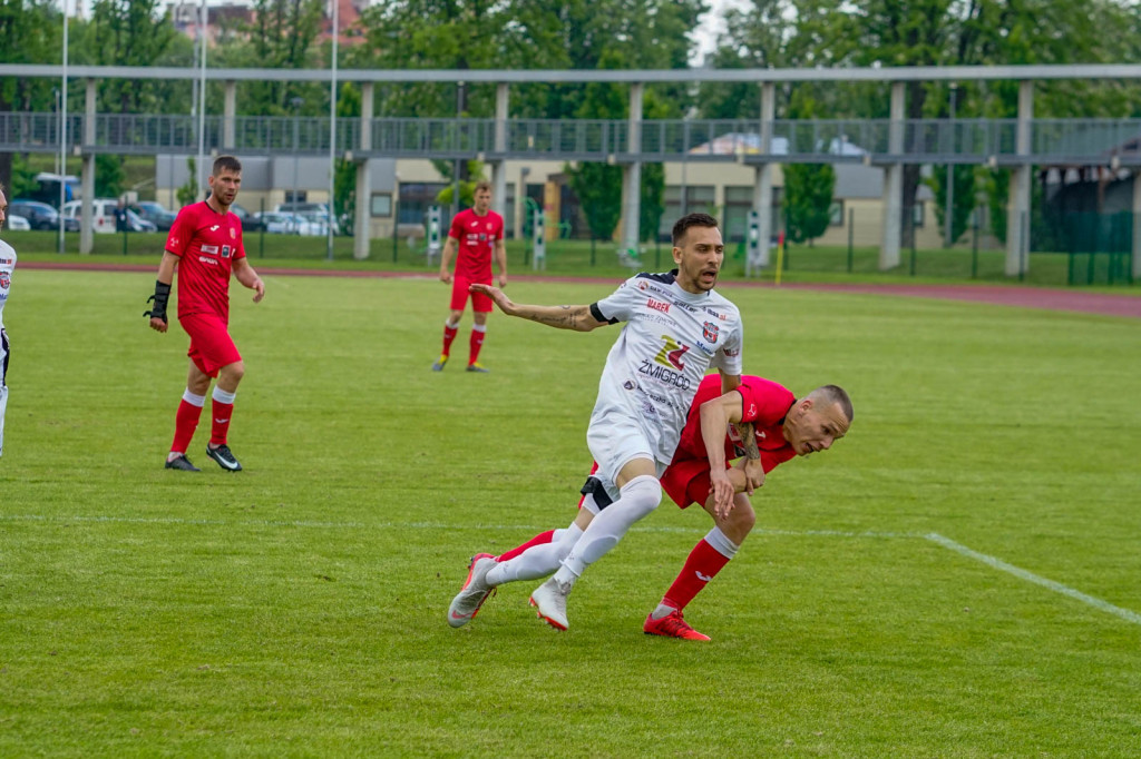 Porażka Stali z Piastem. Utrzymanie zespołu zagrożone