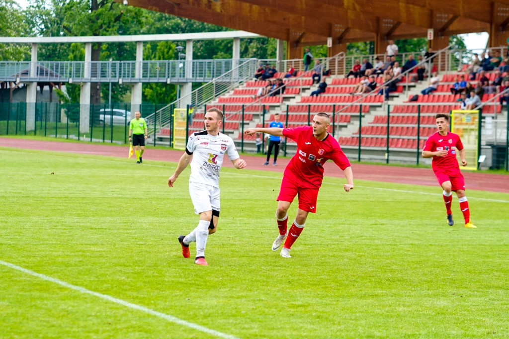 Porażka Stali z Piastem. Utrzymanie zespołu zagrożone