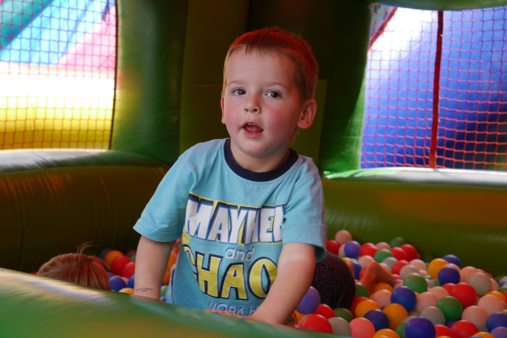 Festyn dziecięcy w Szydłowicach  [fotorelacja]