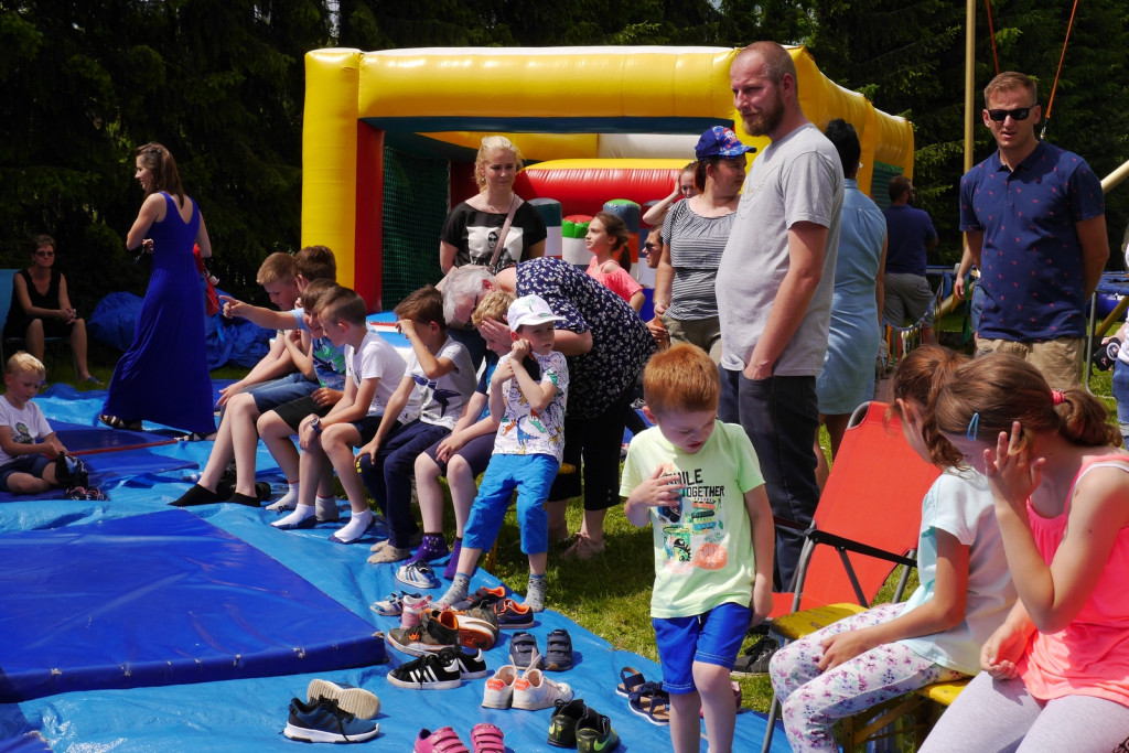 Festyn dziecięcy w Szydłowicach  [fotorelacja]