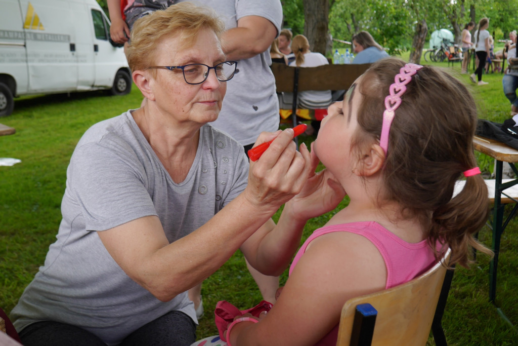 Festyn dziecięcy w Szydłowicach  [fotorelacja]