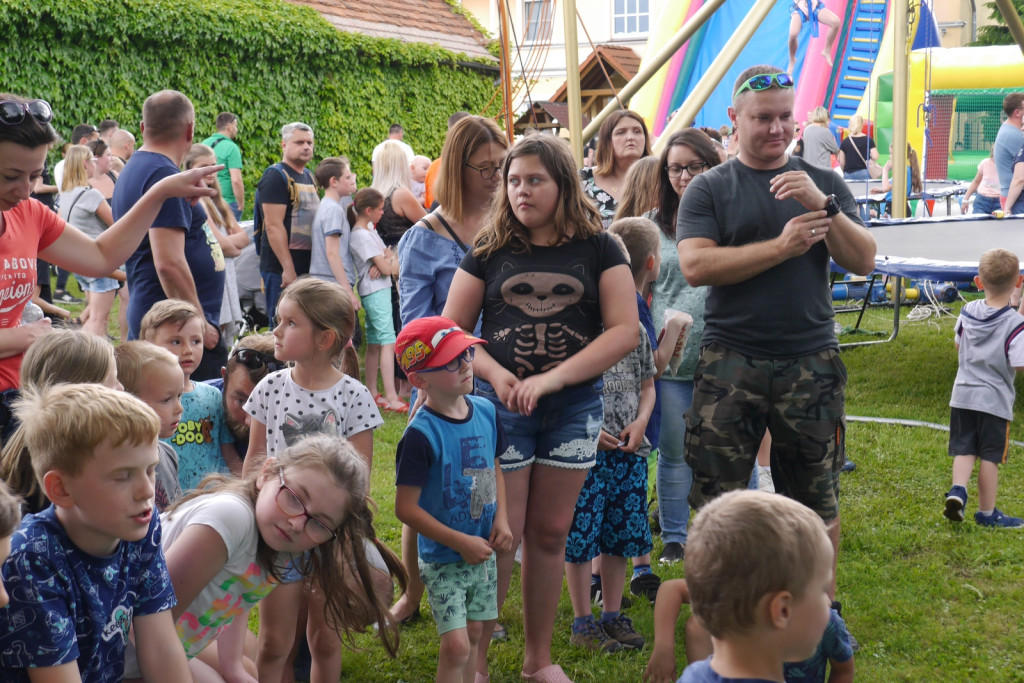 Festyn dziecięcy w Szydłowicach  [fotorelacja]