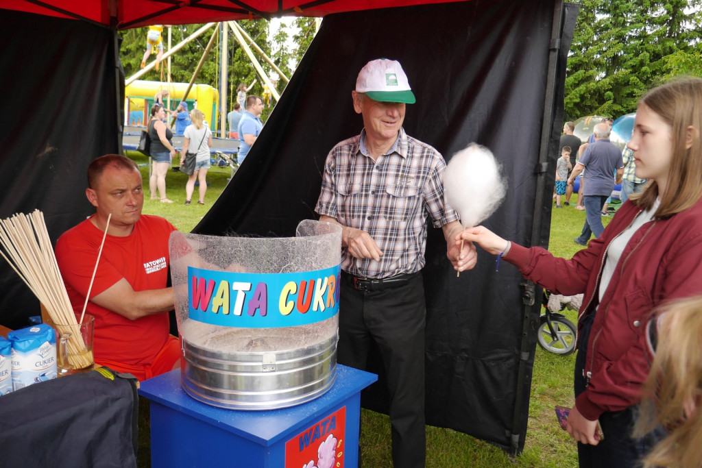 Festyn dziecięcy w Szydłowicach  [fotorelacja]