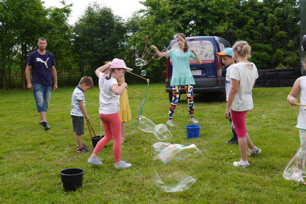 Festyn dziecięcy w Szydłowicach  [fotorelacja]