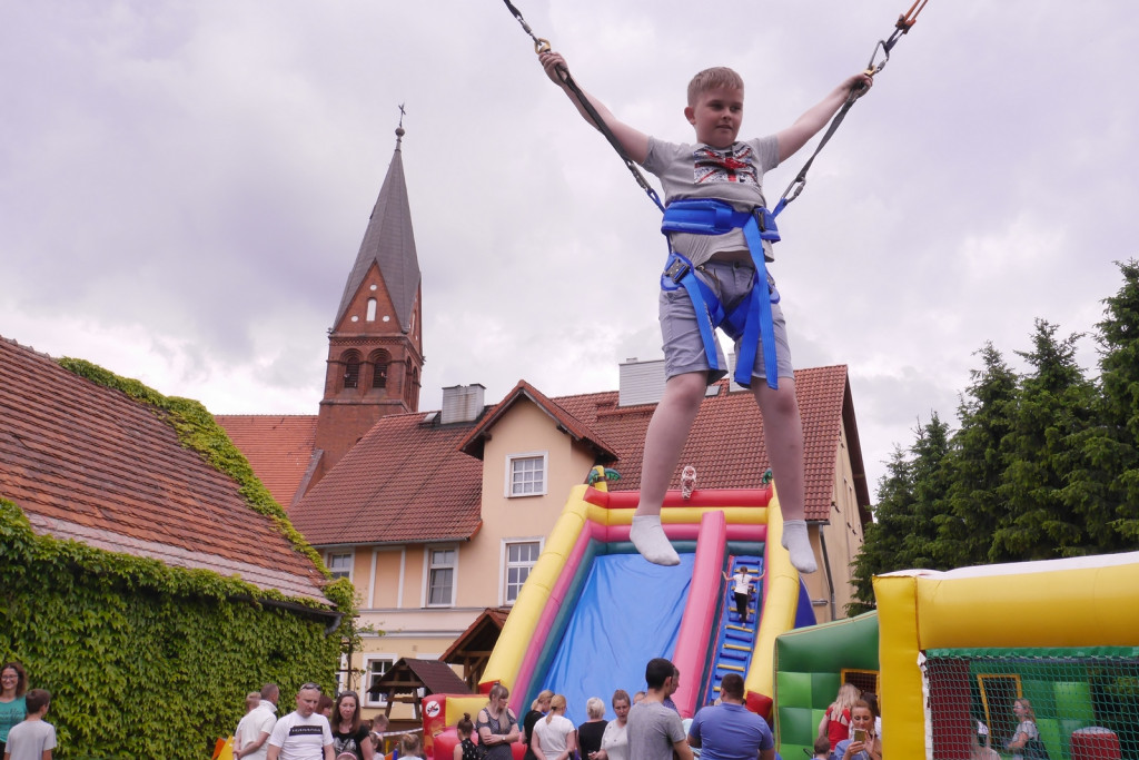 Festyn dziecięcy w Szydłowicach  [fotorelacja]