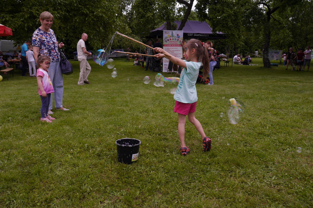 Festyn dziecięcy w Szydłowicach  [fotorelacja]