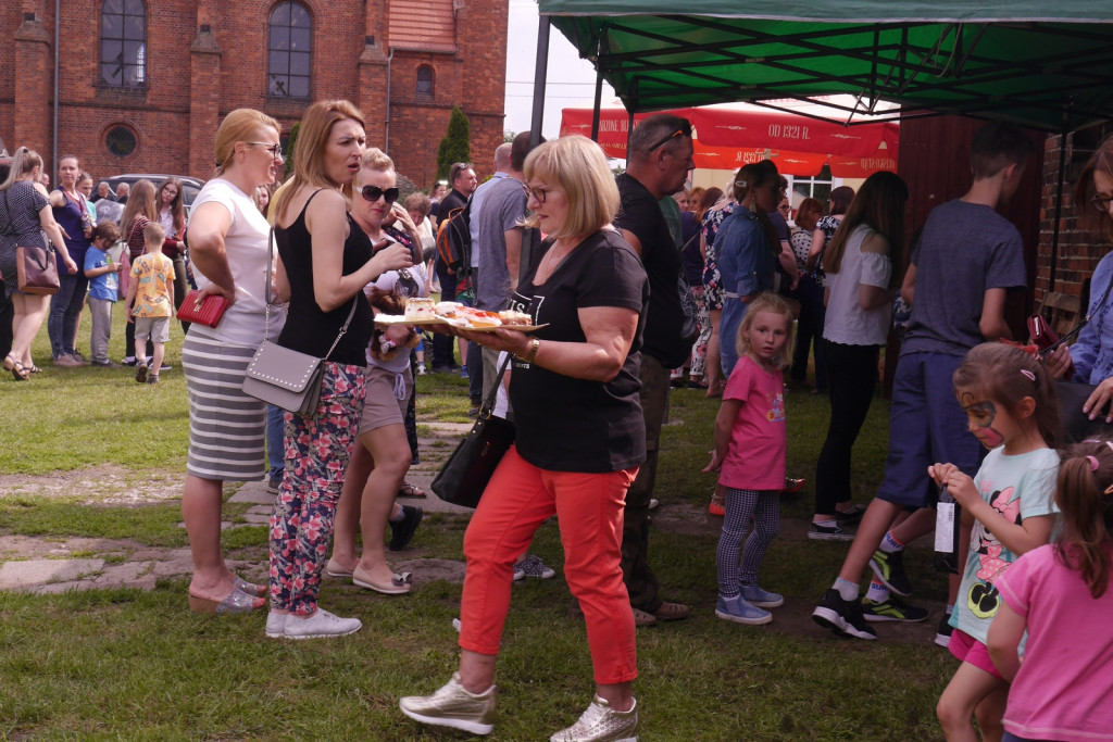 Festyn dziecięcy w Szydłowicach  [fotorelacja]