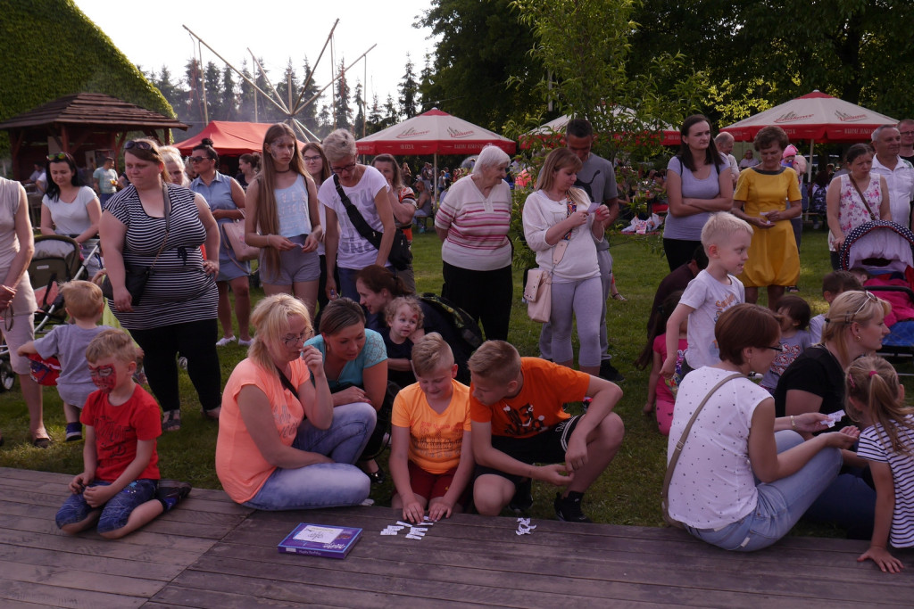 Festyn dziecięcy w Szydłowicach  [fotorelacja]