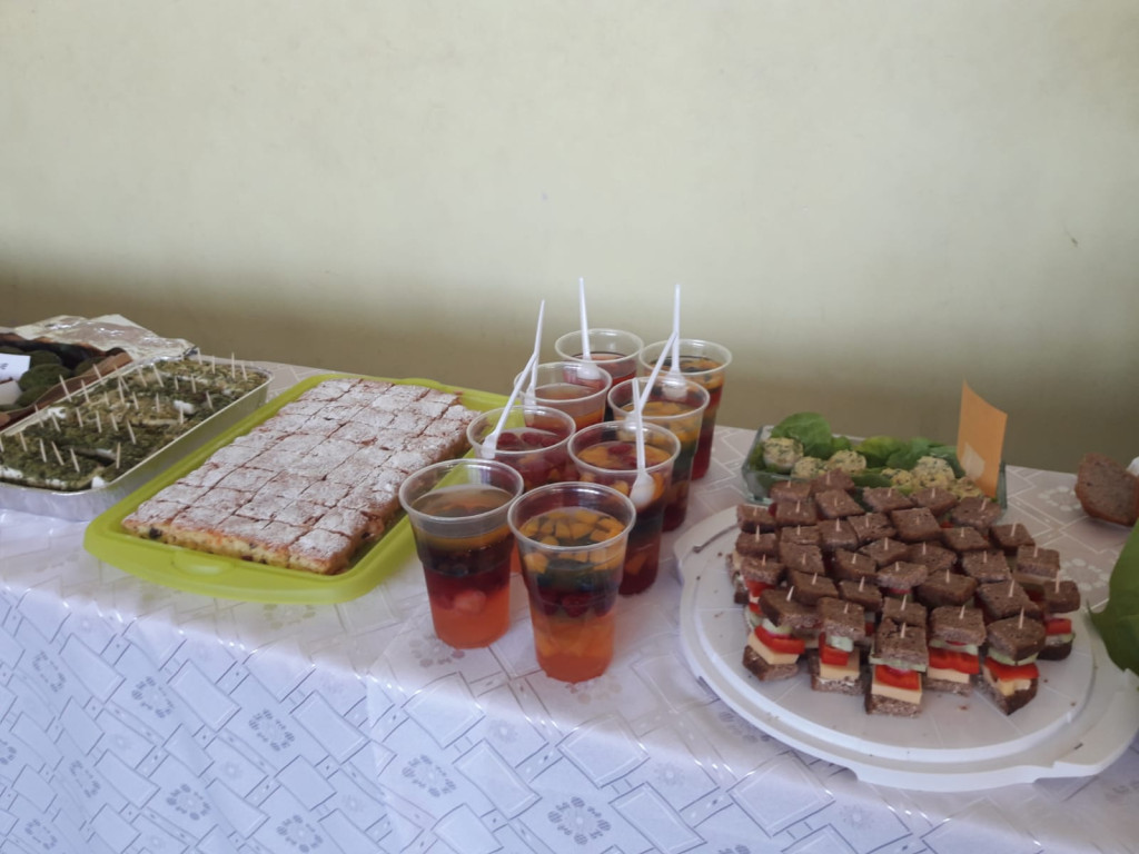 Dzień odkrywania talentów i kiermasz zdrowej żywności w PSP w Lubszy