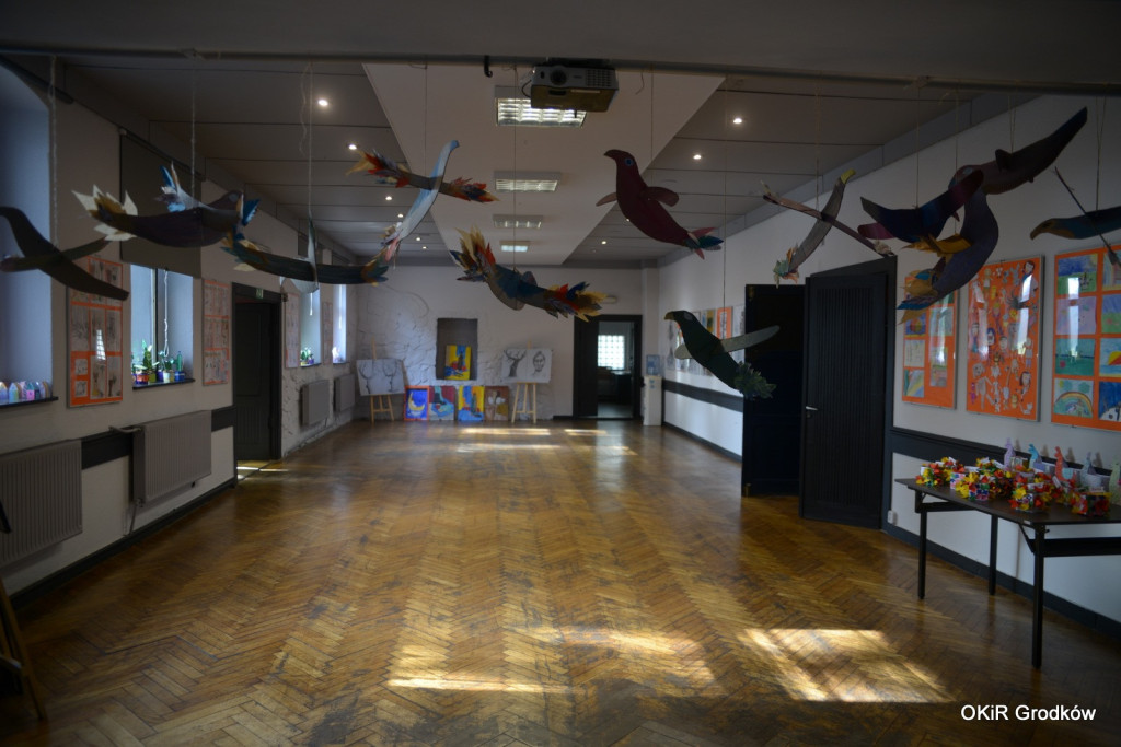 Wystawa Kółka Plastycznego oraz koncert 