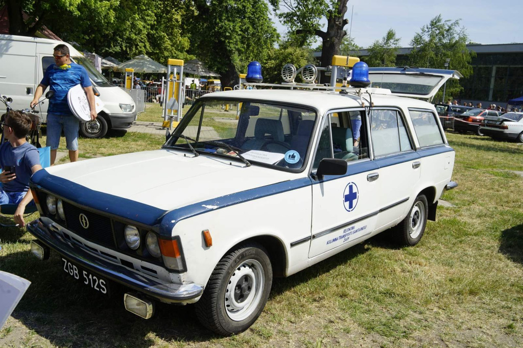 Międzynarodowy Zlot Pojazdów Zabytkowych w Oławie 2019 [fotorelacja]