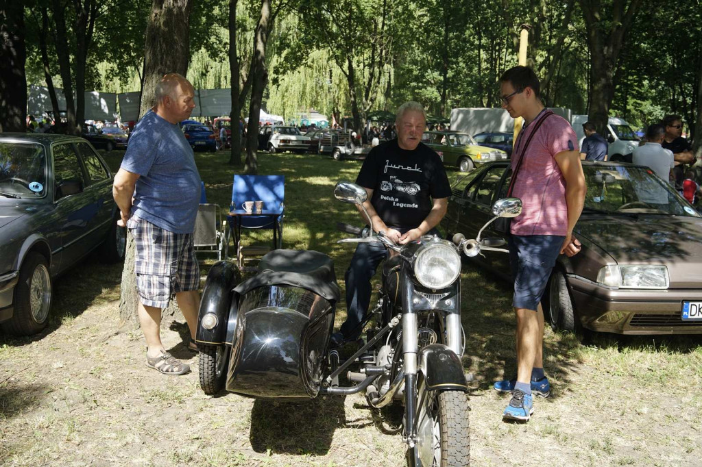 Międzynarodowy Zlot Pojazdów Zabytkowych w Oławie 2019 [fotorelacja]