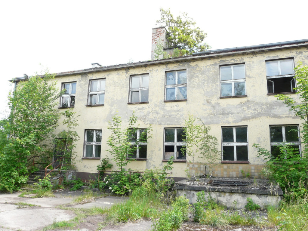 AMW marnuje nie tylko Zielonkę Na Zielonce - od lat - panoszy się Agencja Mienia Wojskowego we Wrocławiu