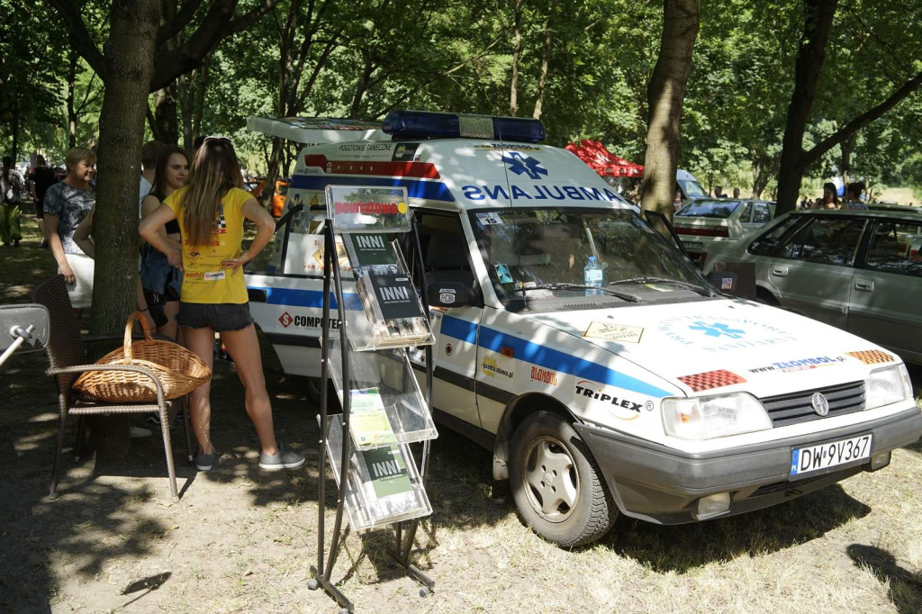 Międzynarodowy Zlot Pojazdów Zabytkowych w Oławie 2019 [fotorelacja]