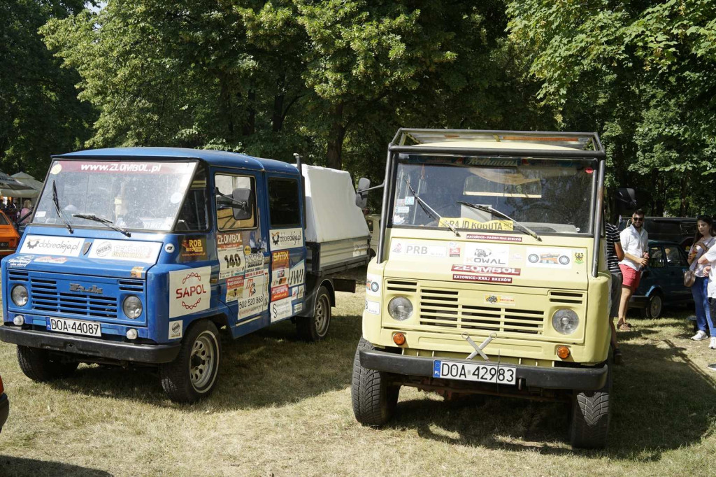Międzynarodowy Zlot Pojazdów Zabytkowych w Oławie 2019 [fotorelacja]