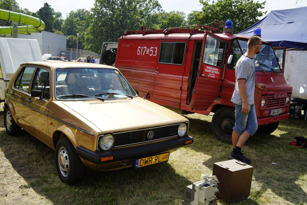 Międzynarodowy Zlot Pojazdów Zabytkowych w Oławie 2019 [fotorelacja]