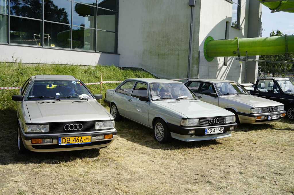 Międzynarodowy Zlot Pojazdów Zabytkowych w Oławie 2019 [fotorelacja]