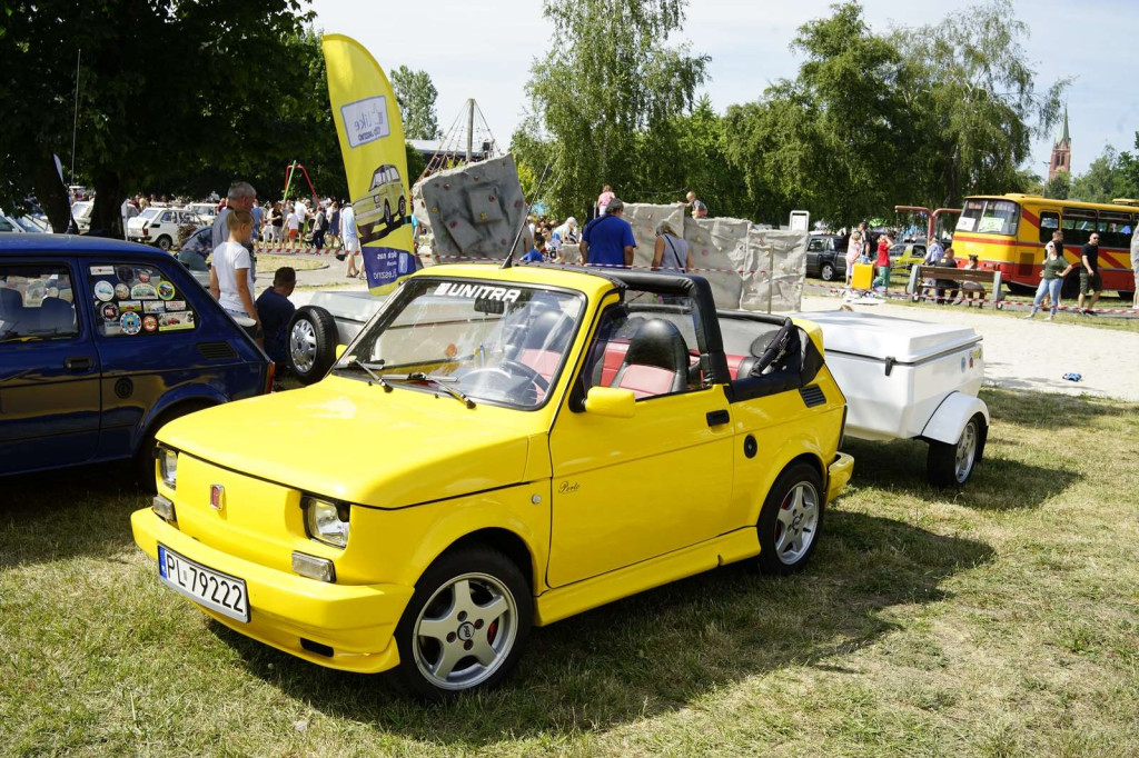 Międzynarodowy Zlot Pojazdów Zabytkowych w Oławie 2019 [fotorelacja]