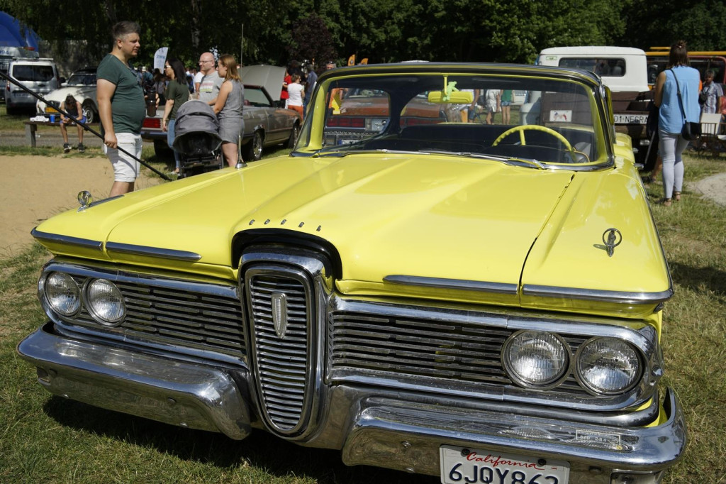 Międzynarodowy Zlot Pojazdów Zabytkowych w Oławie 2019 [fotorelacja]