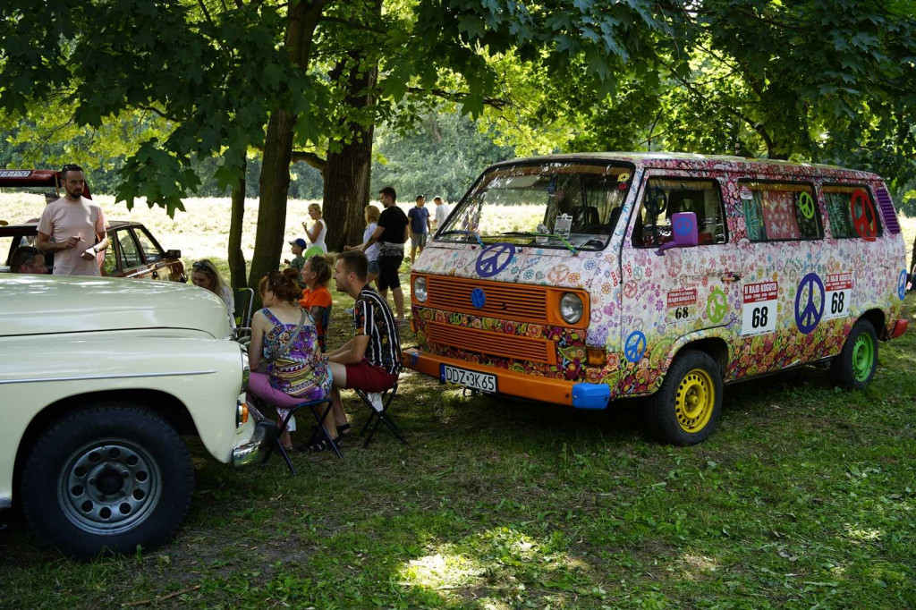 Międzynarodowy Zlot Pojazdów Zabytkowych w Oławie 2019 [fotorelacja]