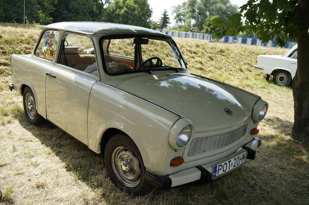 Międzynarodowy Zlot Pojazdów Zabytkowych w Oławie 2019 [fotorelacja]