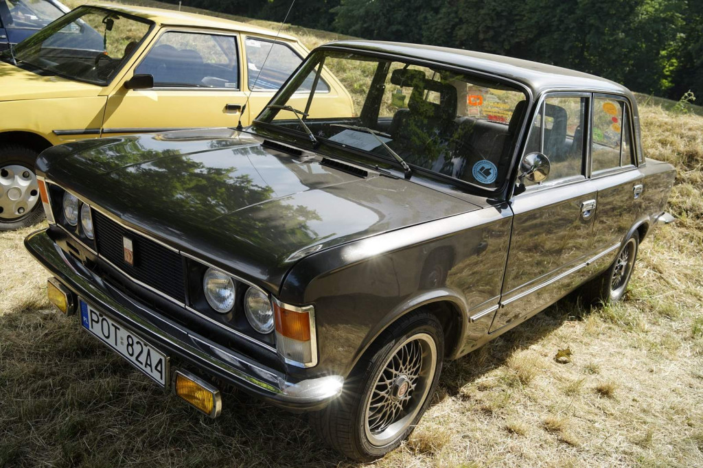 Międzynarodowy Zlot Pojazdów Zabytkowych w Oławie 2019 [fotorelacja]