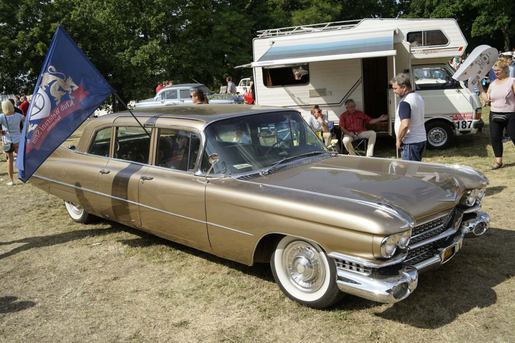 Międzynarodowy Zlot Pojazdów Zabytkowych w Oławie 2019 [fotorelacja]