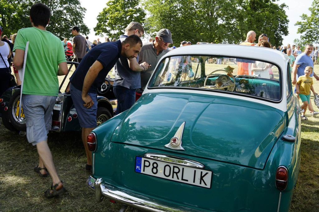 Międzynarodowy Zlot Pojazdów Zabytkowych w Oławie 2019 [fotorelacja]