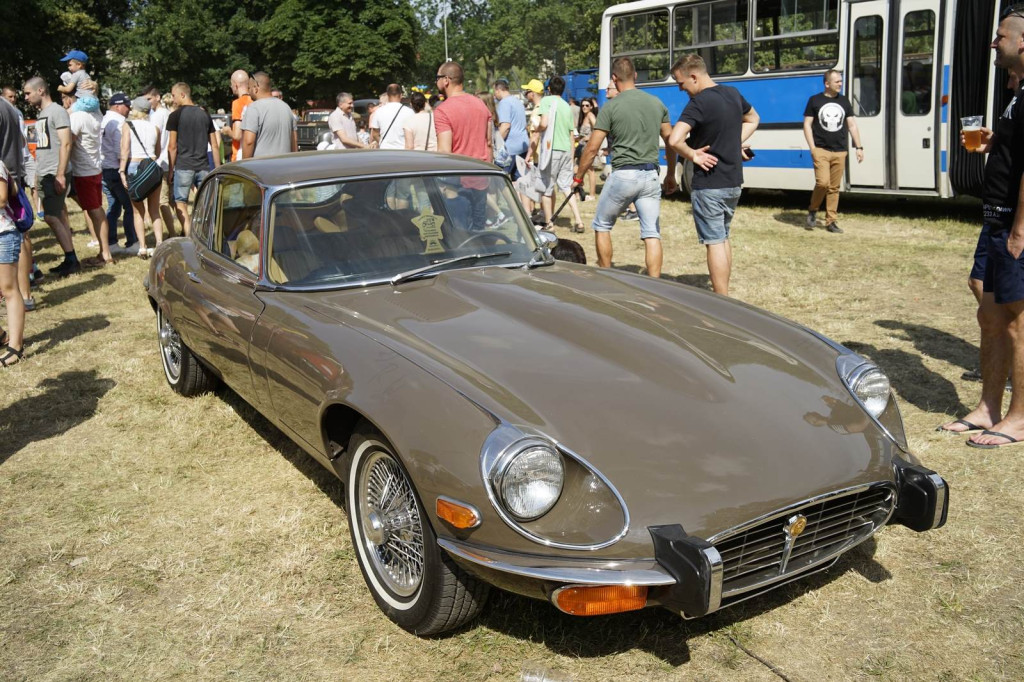 Międzynarodowy Zlot Pojazdów Zabytkowych w Oławie 2019 [fotorelacja]