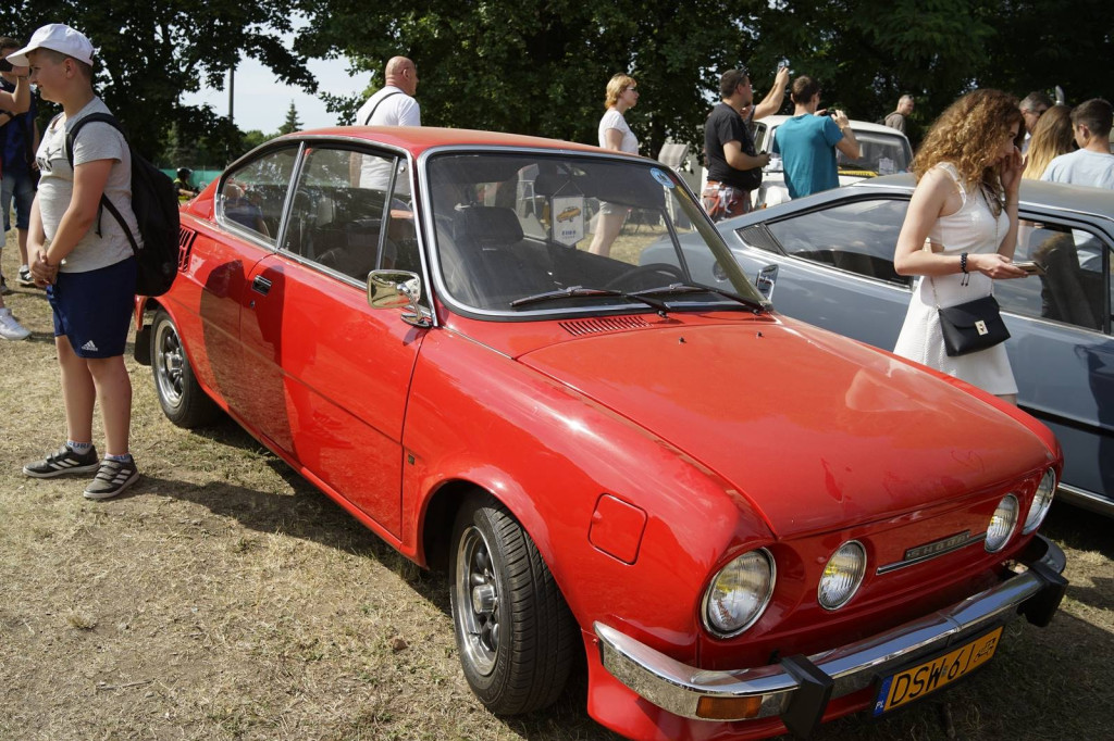 Międzynarodowy Zlot Pojazdów Zabytkowych w Oławie 2019 [fotorelacja]
