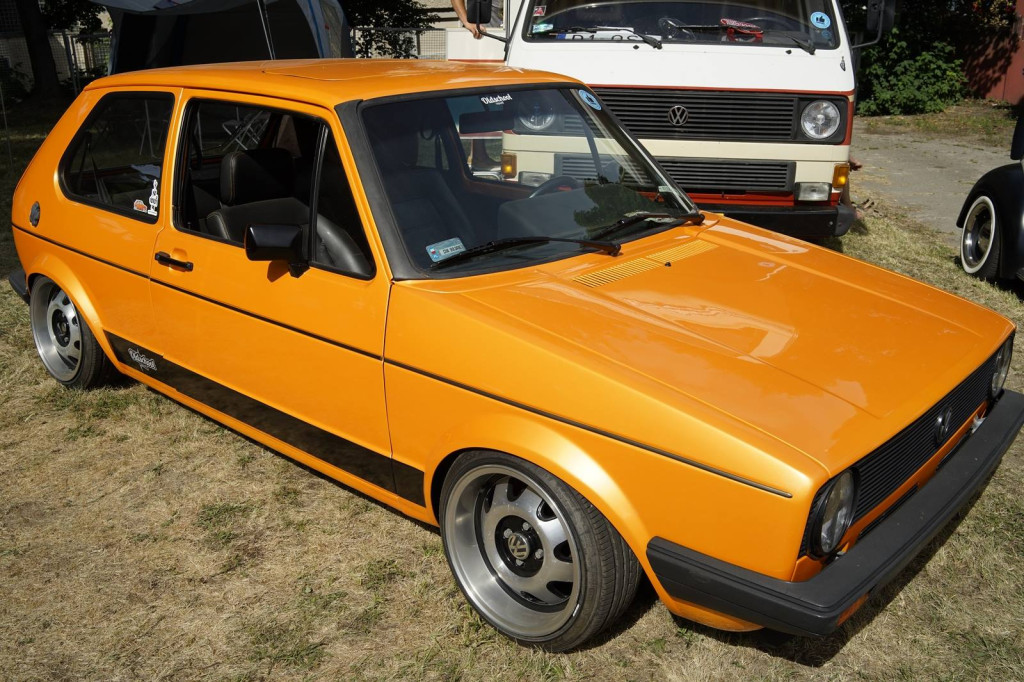 Międzynarodowy Zlot Pojazdów Zabytkowych w Oławie 2019 [fotorelacja]