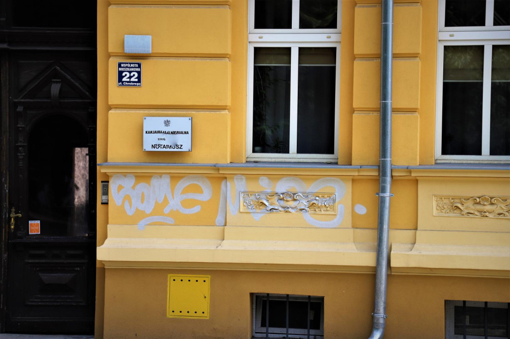 Gmina Brzeg wyznaczyła nagrodę za pomoc w ujęciu wandali